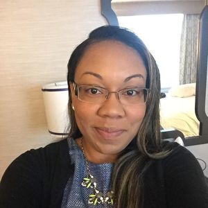 Meet your Posher, Sophia